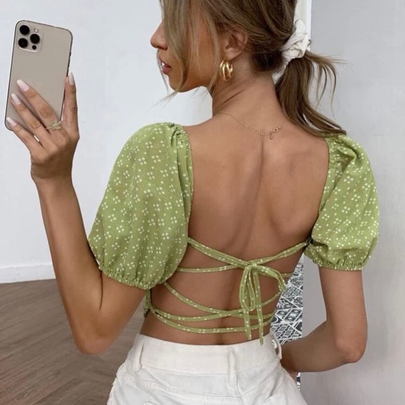 Backless top - Picture 2 of 2